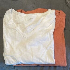 Old navy short sleeved T size XL
